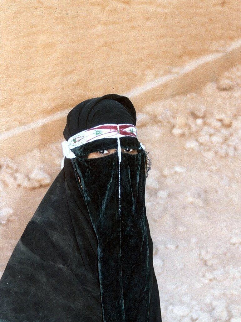 People of Yemen (2004) photografy by Angela de Geest